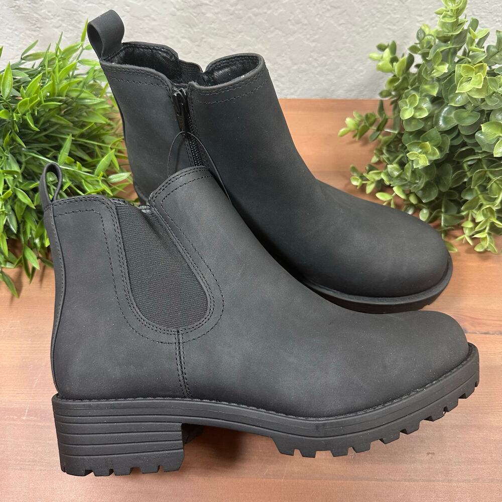 NWOT Buffalo David Bitton Women's Anna Black Boots‎ Size 8